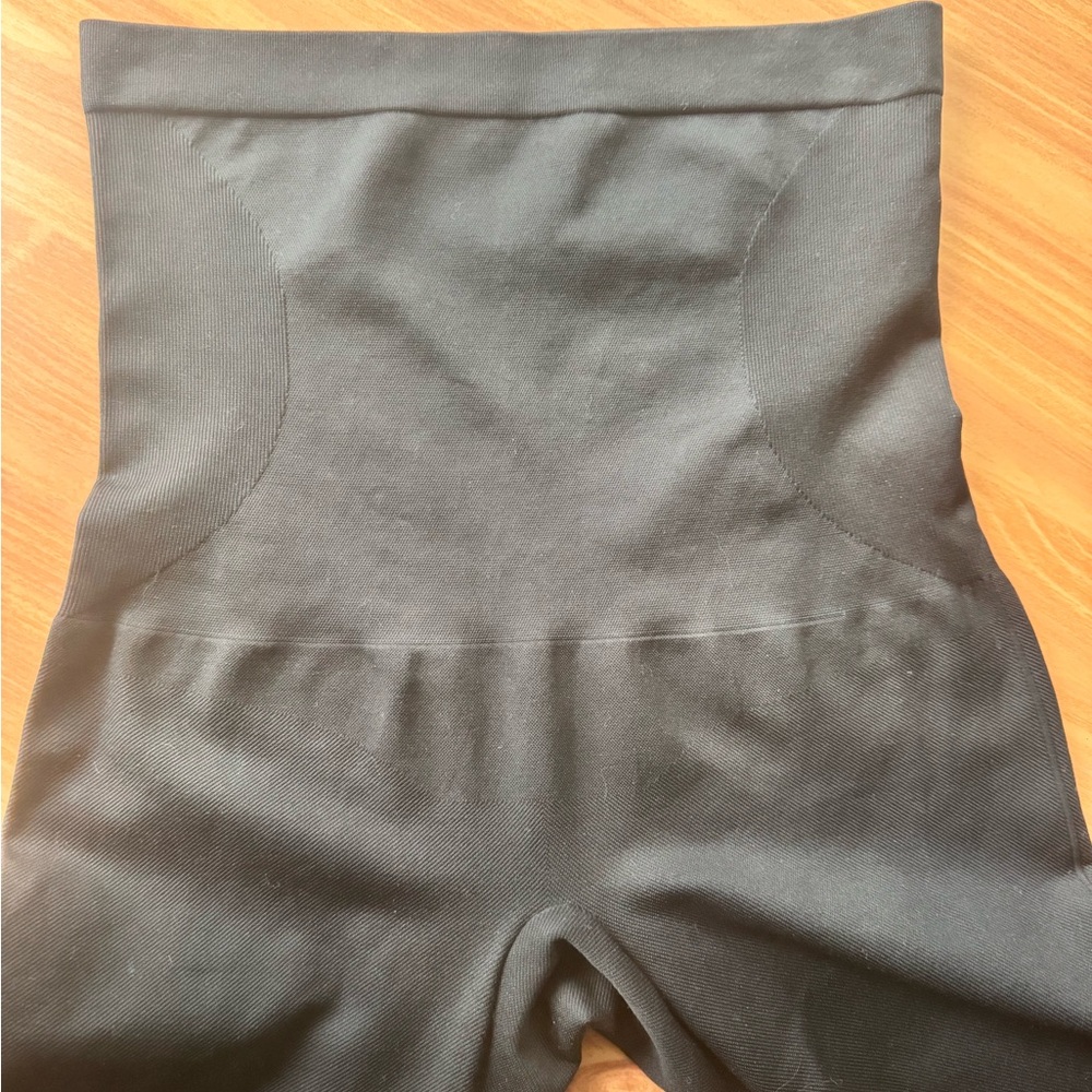 Shapermint Essentials High Waist Leggings Like New L